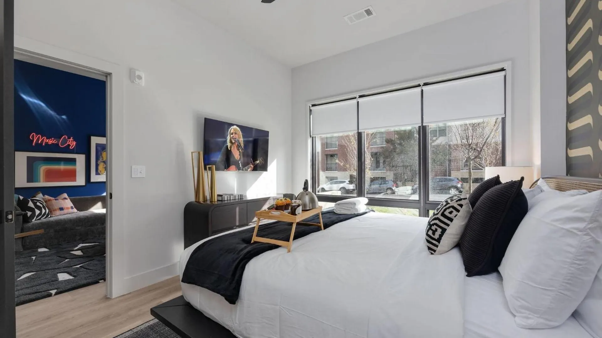 Nashville - 3102 Long Blvd - Odyssey - R
